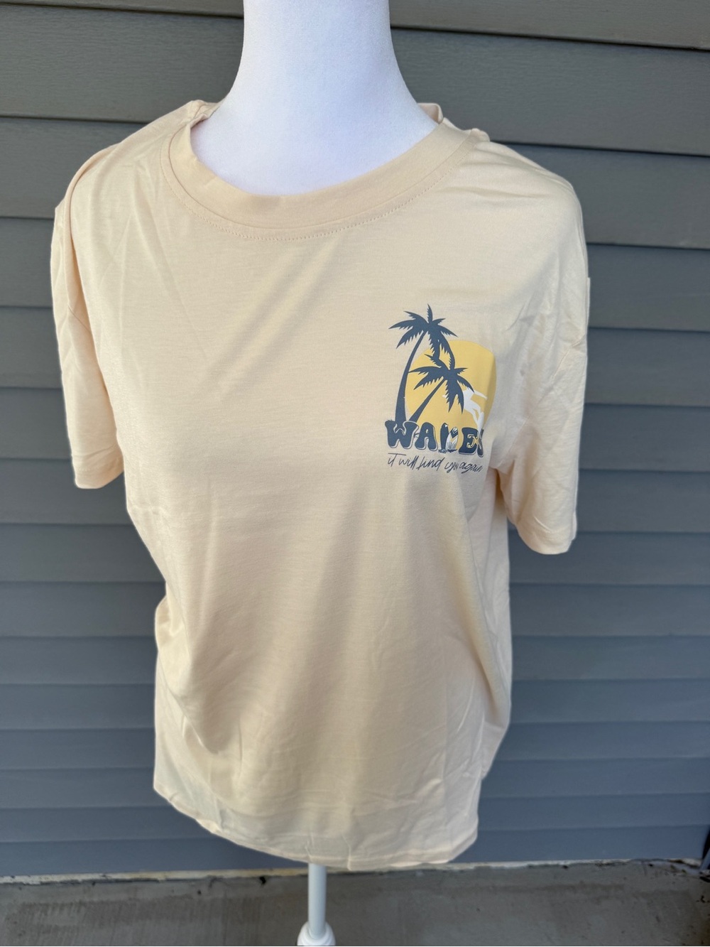 NWOT Women's Large Beige Palm Tree "Happiness Comes in Waves" Graphic Tee Beach